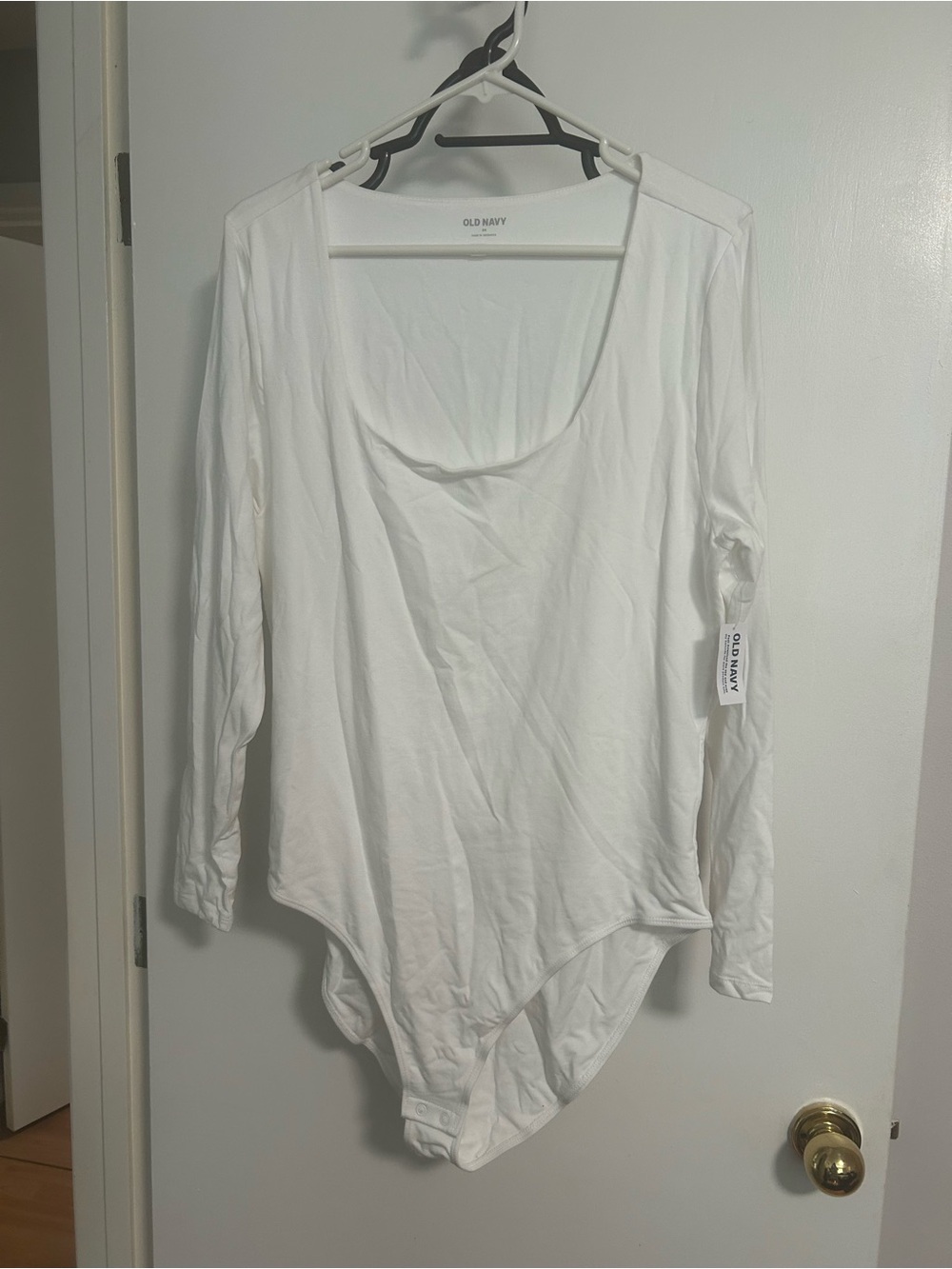 Old Navy White Long-Sleeve Scoop Neck Bodysuit
